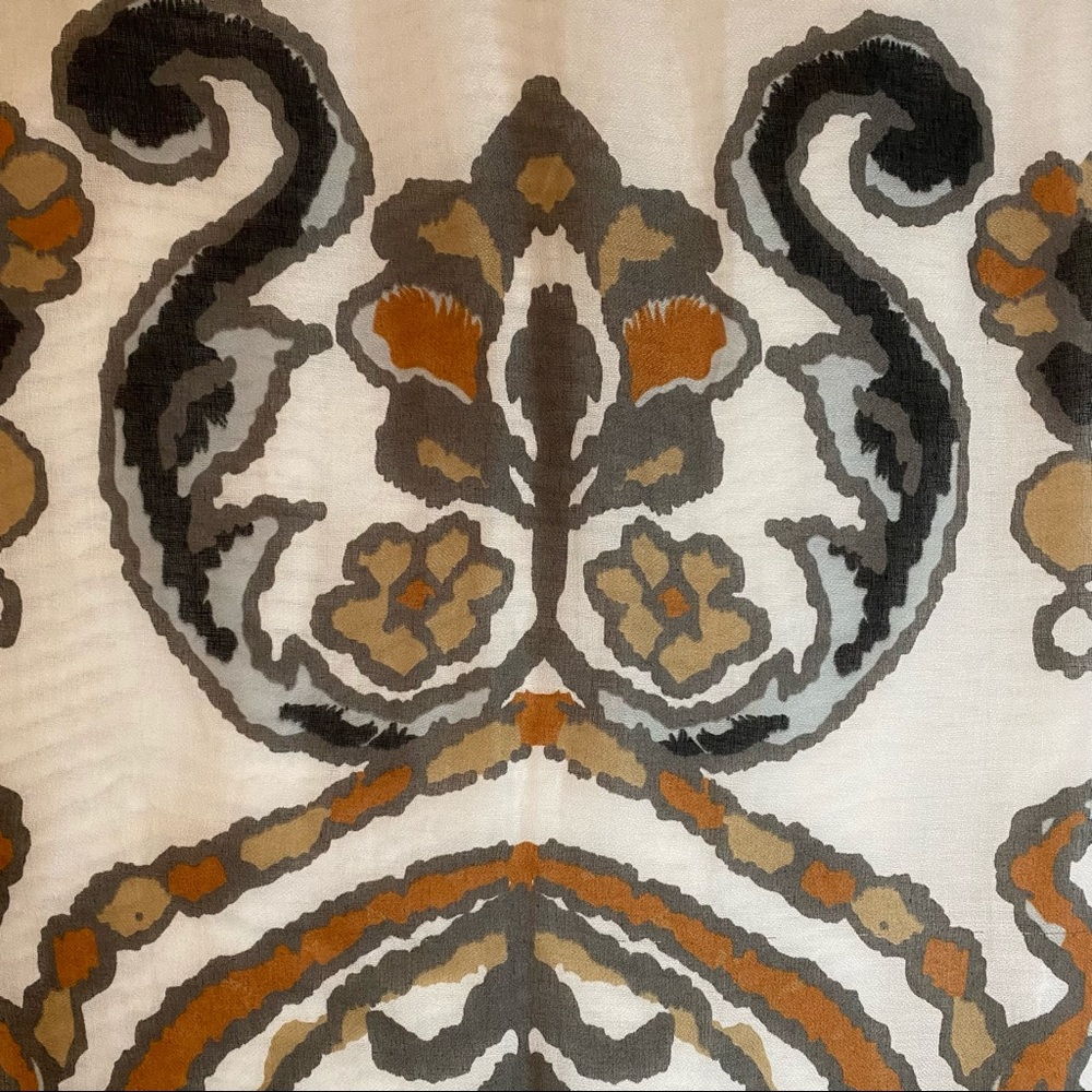 Cc Large Scarf Wrap - image 5